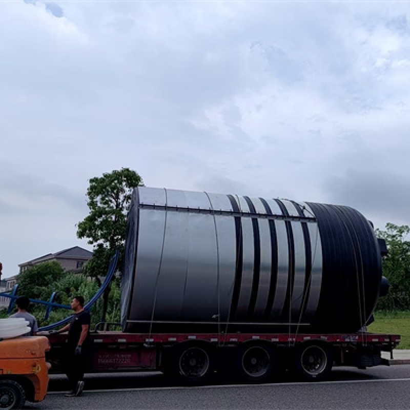 [field:title function='html2text(@me)'/]